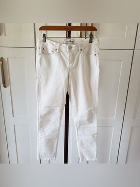 Lucky Brand White Cropped Ankle Jeans
